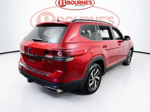 Used 2023 Volkswagen Atlas SE w/ Panoramic Sunroof Package AWD/4WD image 11