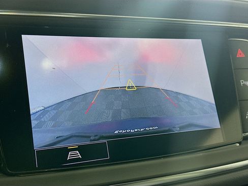 Used 2024 Buick Enclave Essence w/ LPO, Floor Liner Package image 23