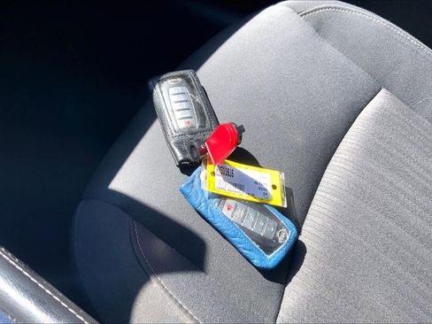 Used 2024 Nissan Altima 2.5 SV w/ SV Premium Package image 15