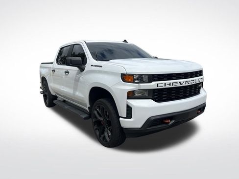 Used 2022 Chevrolet Silverado 1500 Custom RWD image 2