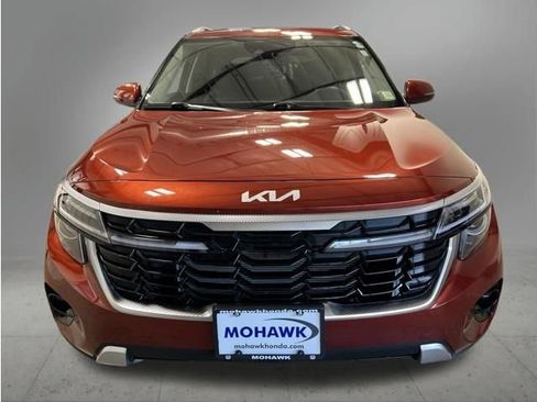 Used 2024 Kia Seltos S AWD/4WD image 9