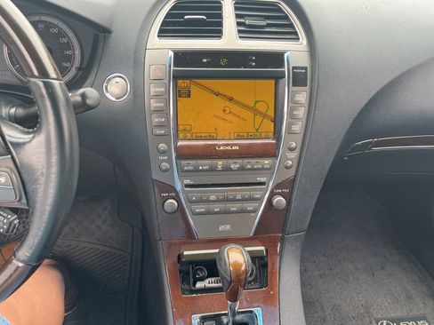 Used 2010 Lexus ES 350 350 image 21