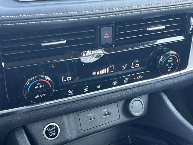 Used 2021 Nissan Rogue SV FWD image 30