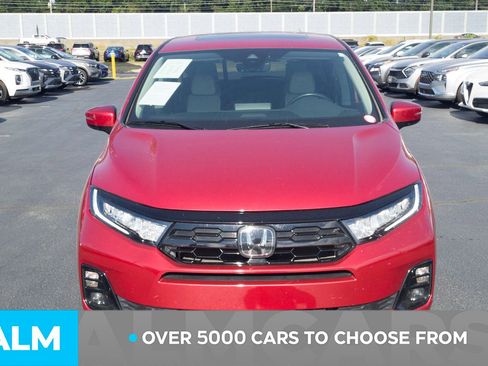 Used 2025 Honda Odyssey Elite image 3