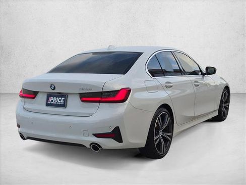 Used 2021 BMW 330i Sedan w/ Convenience Package RWD image 5