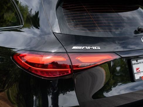 Used 2025 Mercedes-Benz GLC 43 AMG 4MATIC image 13