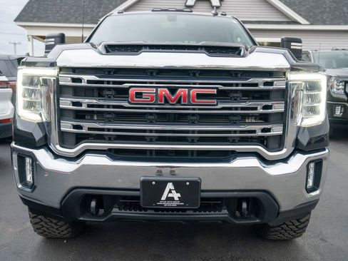 Used 2023 GMC Sierra 2500 SLE w/ SLE Convenience Package image 9