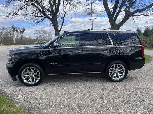 Used 2020 Chevrolet Tahoe Premier AWD/4WD image 2