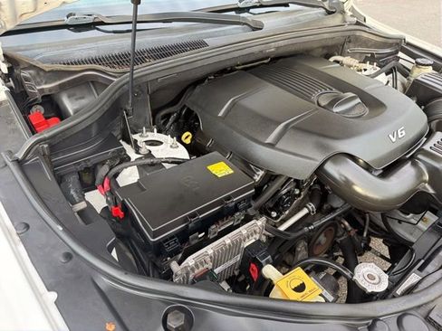 Used 2015 Jeep Grand Cherokee Limited image 10