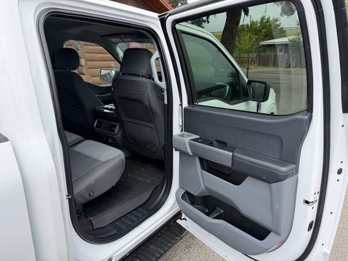Used 2021 Ford F150 XLT AWD/4WD image 24