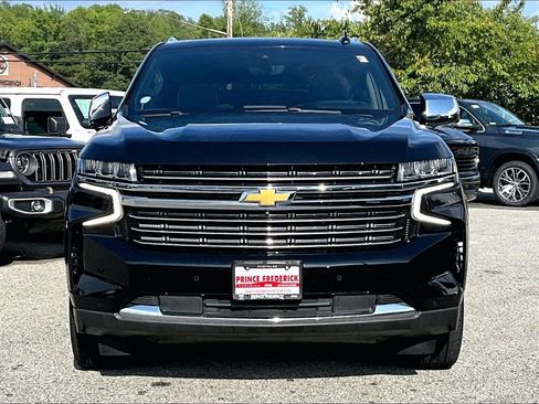Used 2021 Chevrolet Tahoe Premier w/ Premium Package AWD/4WD image 2