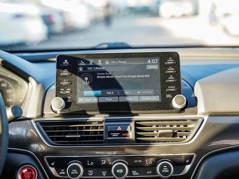 Used 2021 Honda Accord Sport Special Edition image 13