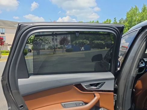 Used 2019 Audi Q7 2.0T Premium Plus w/ Premium Plus Package AWD/4WD image 50