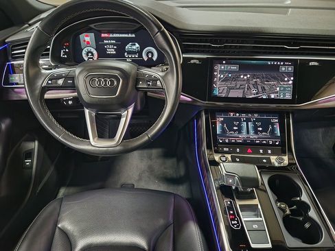 Used 2021 Audi Q8 Premium Plus image 47