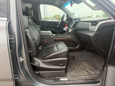 Used 2019 GMC Yukon SLT w/ Open Road Package AWD/4WD image 12
