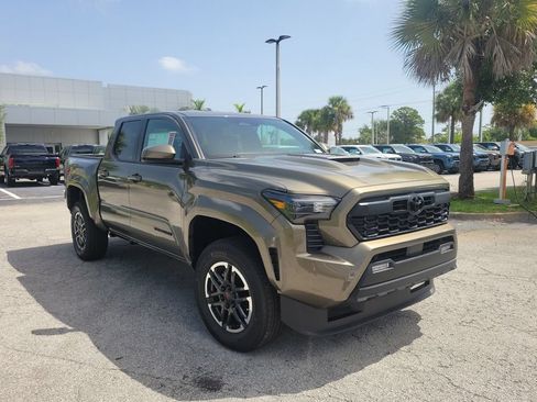 New 2026 Toyota Tacoma TRD Sport AWD/4WD image 3