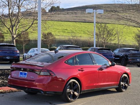 Certified 2025 Honda Accord Sport image 6