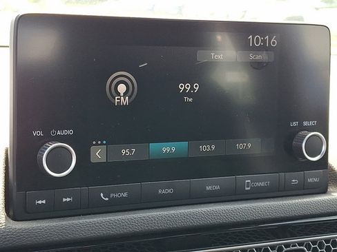 Used 2022 Honda Civic Sport image 18