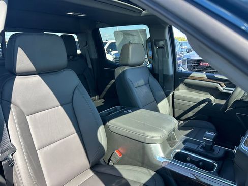 New 2026 GMC Sierra 1500 Elevation w/ Elevation Premium Package AWD/4WD image 37