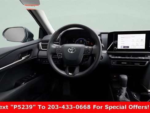 Certified 2025 Toyota Camry LE image 32