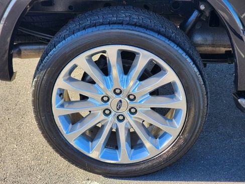 Used 2020 Ford F150 Limited w/ Trailer Tow Package image 12