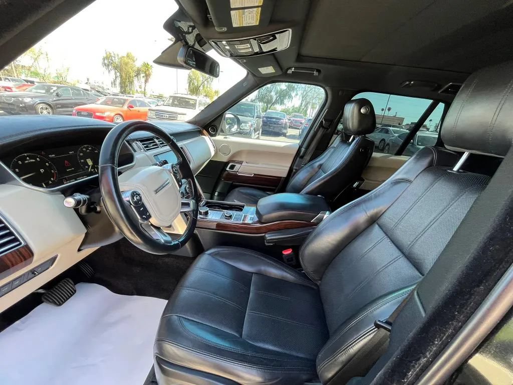 Used 2016 Land Rover Range Rover HSE AWD/4WD image 7