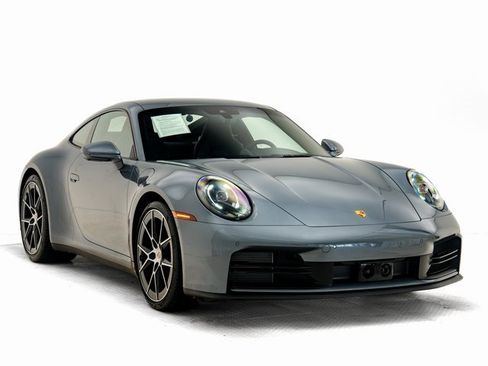 Used 2025 Porsche 911 Carrera image 36