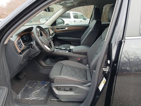 New 2026 Volkswagen Atlas SE AWD/4WD image 9