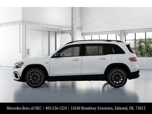 New 2026 Mercedes-Benz GLB 35 AMG 4MATIC image 34