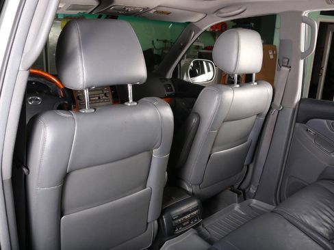 Used 2003 Lexus GX 470 image 48