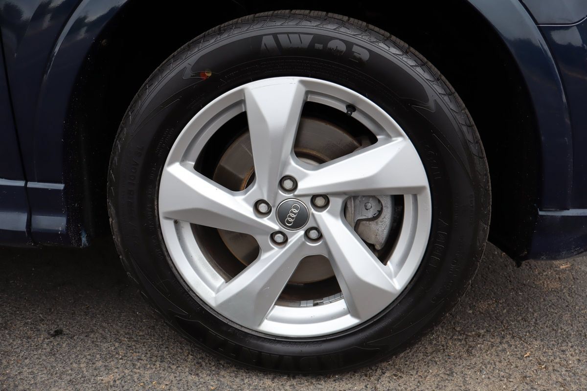 Used 2019 Audi Q3 2.0T Premium AWD/4WD image 45