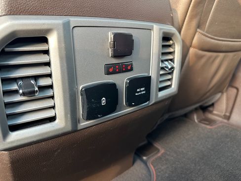 Used 2019 Ford F250 King Ranch w/ King Ranch Ultimate Package image 21