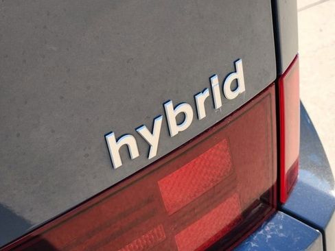 Used 2025 Hyundai Santa Fe SEL image 9