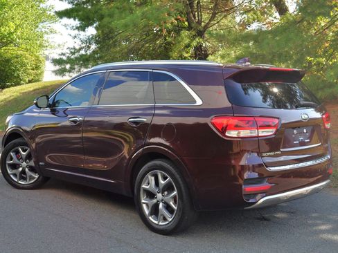 Used 2017 Kia Sorento SX image 6