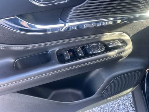 Used 2021 Lincoln Corsair AWD image 31