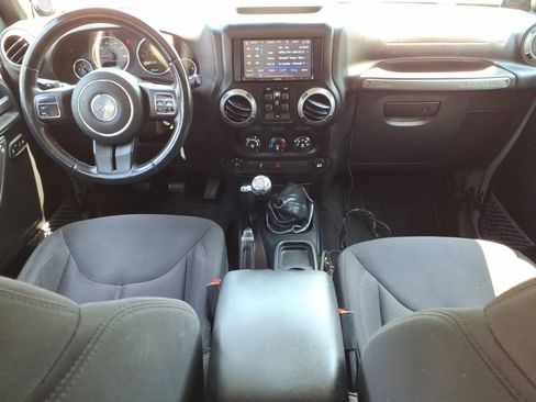 Used 2014 Jeep Wrangler Unlimited Sport w/ Quick Order Package 23S AWD/4WD image 11