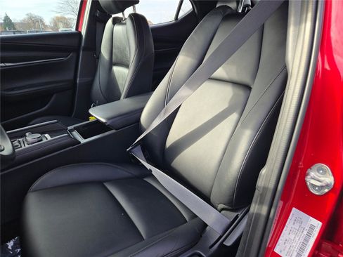 Used 2024 MAZDA MAZDA3 s image 26