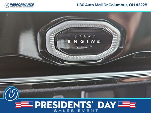 New 2026 Jeep Grand Cherokee Altitude image 27