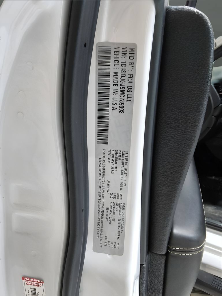 Used 2021 Dodge Durango SRT w/ Trailer Tow Group IV AWD/4WD image 33