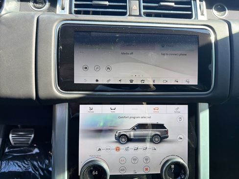 Used 2021 Land Rover Range Rover Westminster Edition image 8