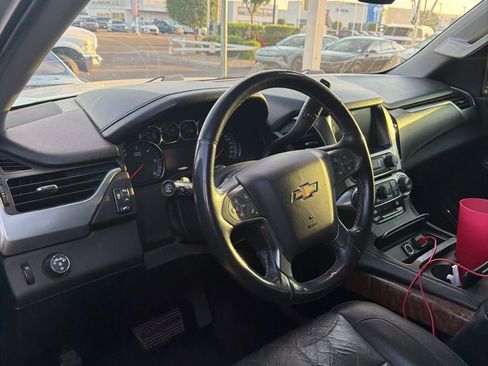 Used 2018 Chevrolet Tahoe Premier image 17