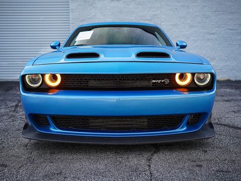 Used 2019 Dodge Challenger SRT Hellcat Redeye image 4