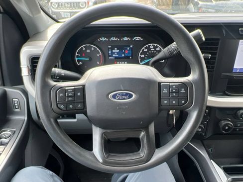 Used 2023 Ford F350 XLT AWD/4WD image 12