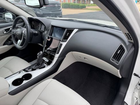 Used 2023 INFINITI Q50 Luxe w/ Cargo Package RWD image 15