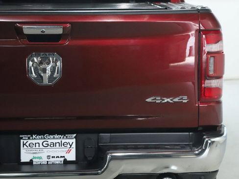 Used 2019 RAM 1500 Laramie image 51