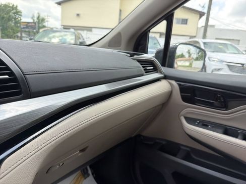 Used 2024 Honda Odyssey Elite image 26