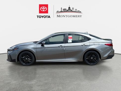 New 2026 Toyota Camry SE FWD image 6