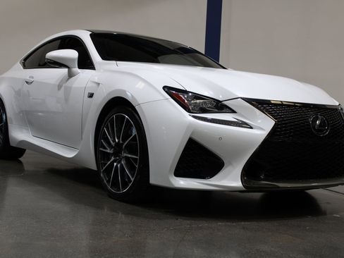Used 2015 Lexus RC F w/ Performance Package RWD image 3