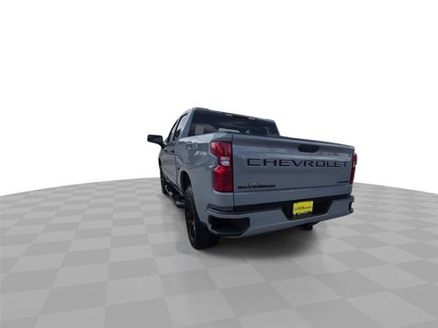 Used 2024 Chevrolet Silverado 1500 Custom w/ Turbomax Blackout Package AWD/4WD image 7