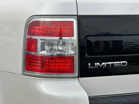 Used 2018 Ford Flex Limited w/ Equipment Group 303A image 29